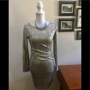 Lulu’s | Metallic Gold Long Sleeve Dress Small